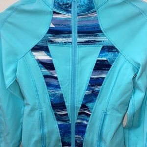 Ivivva Lululemon sweaters size 12 for all